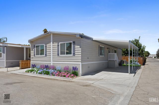 114 Cedarwood Lane, Bakersfield, CA 93308