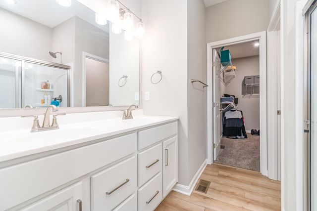 3884 Volterra Lane, Covington, KY 41017