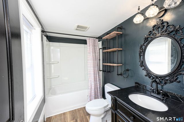 131 Wallingford Road, Cheshire, CT 06410