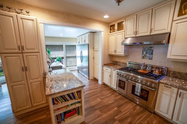 995 Dorset Street, South Burlington, VT 05403