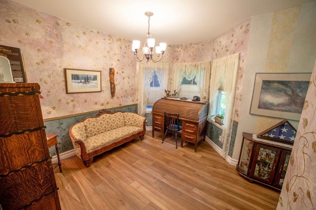 995 Dorset Street, South Burlington, VT 05403