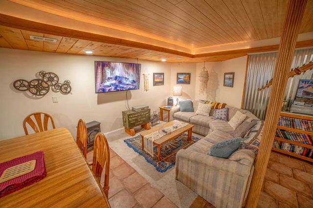 995 Dorset Street, South Burlington, VT 05403