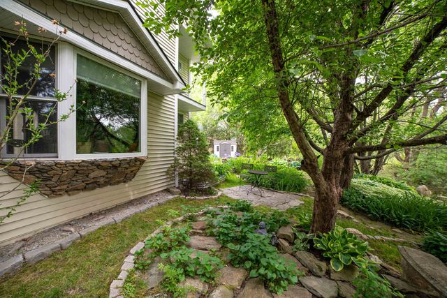 995 Dorset Street, South Burlington, VT 05403