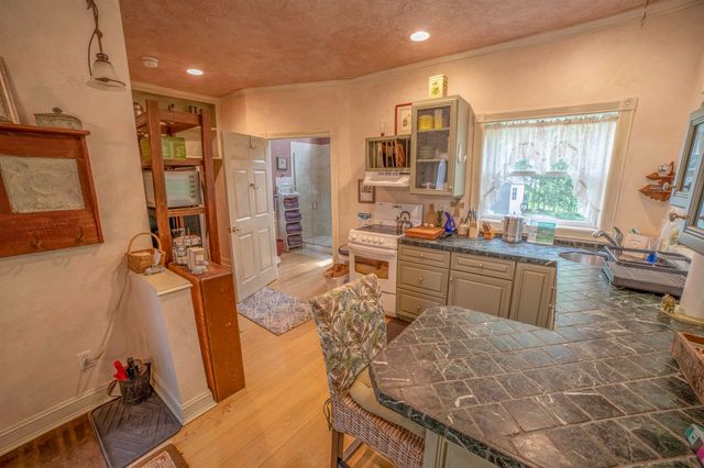995 Dorset Street, South Burlington, VT 05403