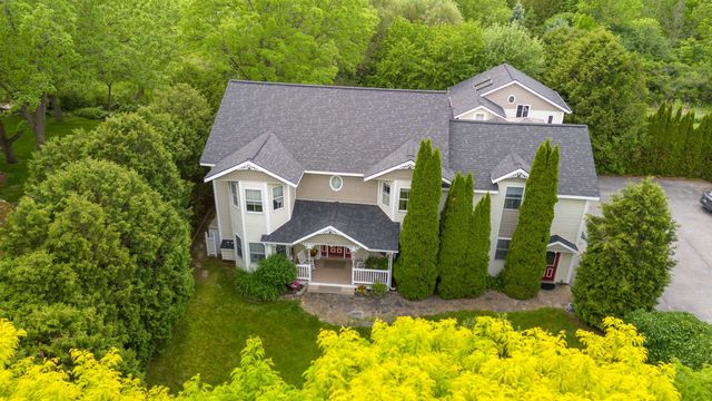 995 Dorset Street, South Burlington, VT 05403