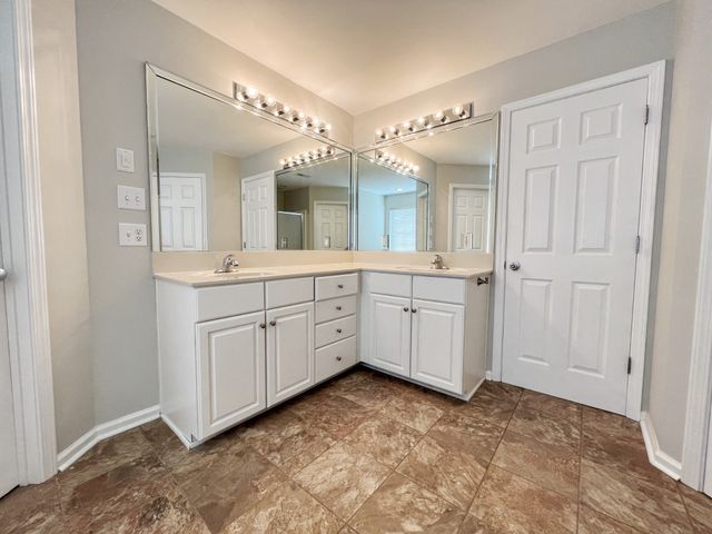 110 Herons Nest Ln, Hendersonville, TN 37075