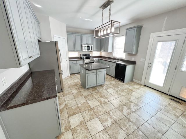 110 Herons Nest Ln, Hendersonville, TN 37075