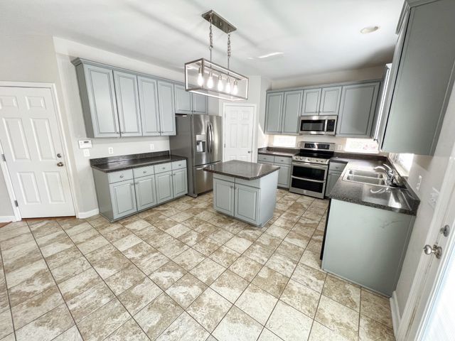 110 Herons Nest Ln, Hendersonville, TN 37075