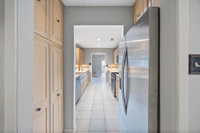 223 Guadalupe Drive, Athens, TX 75751