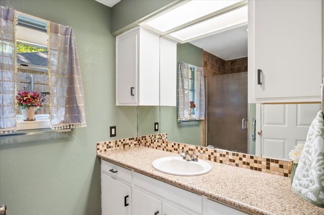 223 Guadalupe Drive, Athens, TX 75751