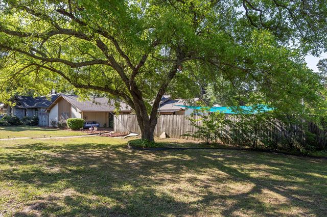 223 Guadalupe Drive, Athens, TX 75751