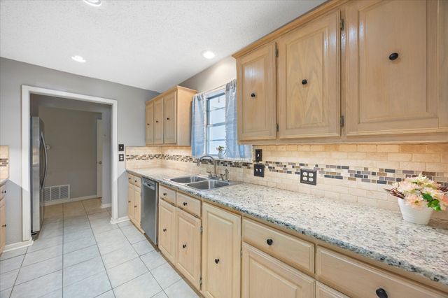 223 Guadalupe Drive, Athens, TX 75751