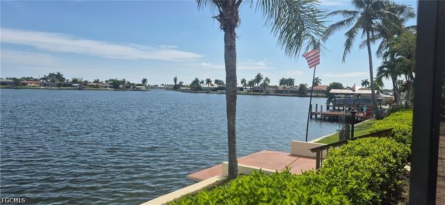 412 Cape Coral PKWY W, Cape Coral, FL 33914