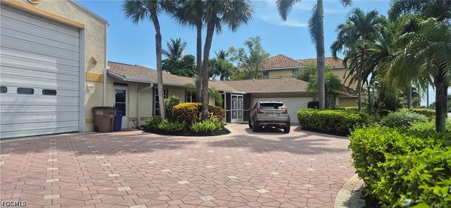 412 Cape Coral PKWY W, Cape Coral, FL 33914