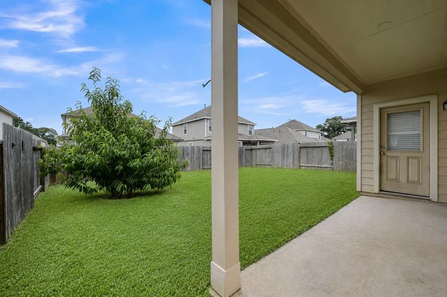 13516 Brooklyn Mead Lane, Willis, TX 77378