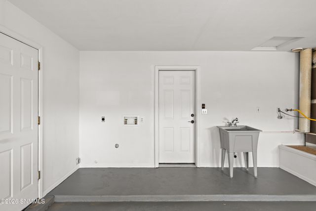 5084 Apache Trail, Las Cruces, NM 88012