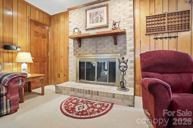 5705 Foxcrest Drive, Mint Hill, NC 28227