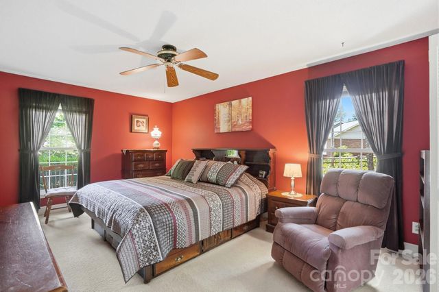 5705 Foxcrest Drive, Mint Hill, NC 28227