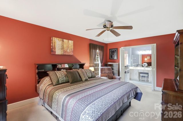 5705 Foxcrest Drive, Mint Hill, NC 28227
