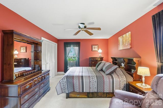 5705 Foxcrest Drive, Mint Hill, NC 28227