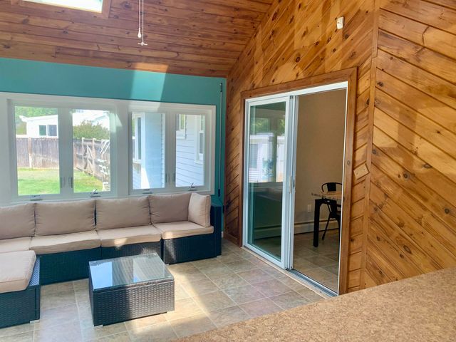 24 Beacon Drive, Merrimack, NH 03054