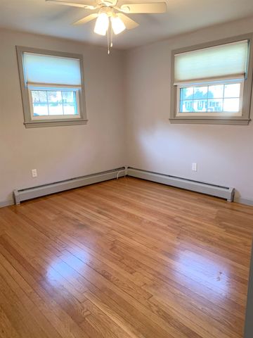 24 Beacon Drive, Merrimack, NH 03054