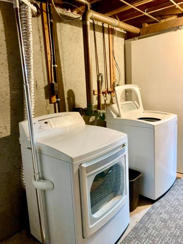 24 Beacon Drive, Merrimack, NH 03054