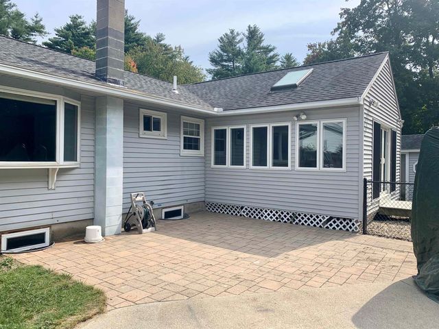 24 Beacon Drive, Merrimack, NH 03054