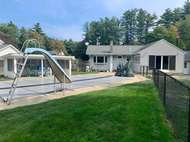 24 Beacon Drive, Merrimack, NH 03054