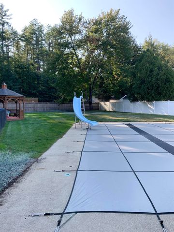 24 Beacon Drive, Merrimack, NH 03054