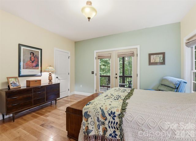 229 Rippling Brook Road, Sylva, NC 28779