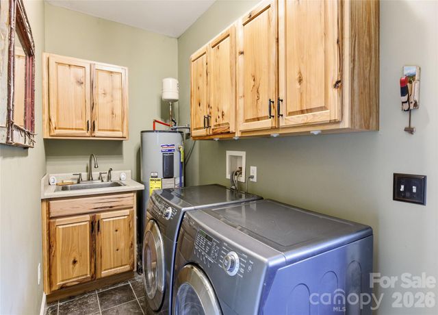 229 Rippling Brook Road, Sylva, NC 28779
