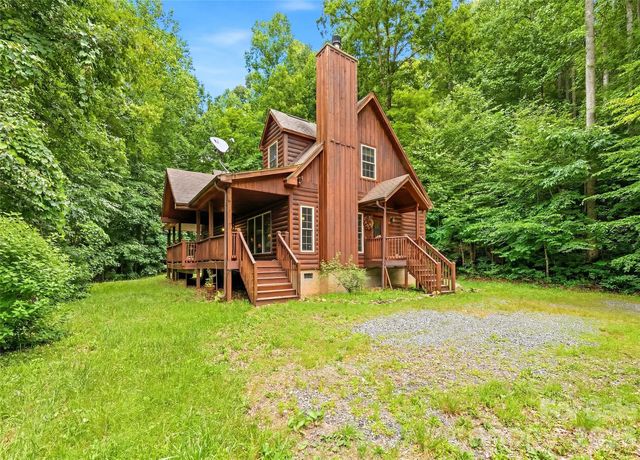 229 Rippling Brook Road, Sylva, NC 28779