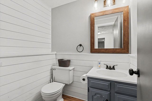 8275 Valleywood Lane, Portage, MI 49024
