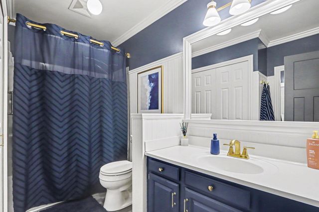 8275 Valleywood Lane, Portage, MI 49024