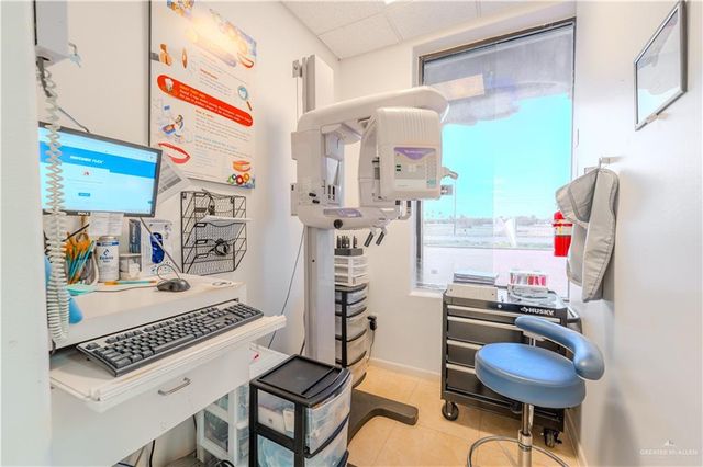 921 E Main Avenue 2, Mission, TX 78573