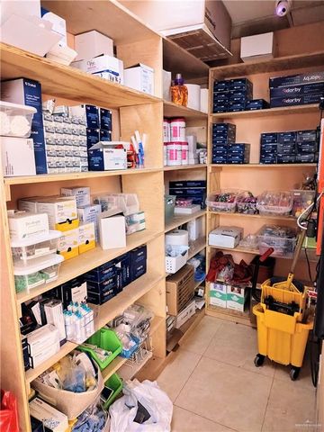 921 E Main Avenue 2, Mission, TX 78573