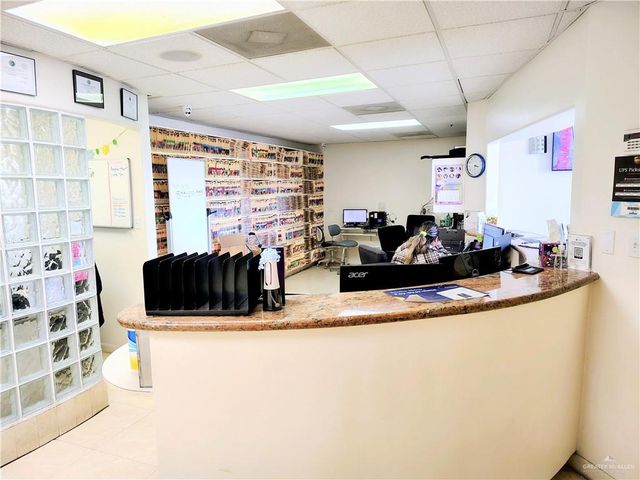 921 E Main Avenue 2, Mission, TX 78573