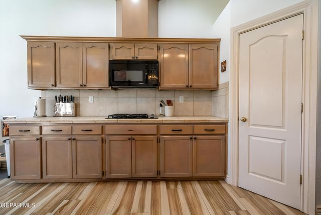 12676 Tierra Alzada Drive, El Paso, TX 79938