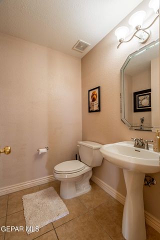 12676 Tierra Alzada Drive, El Paso, TX 79938