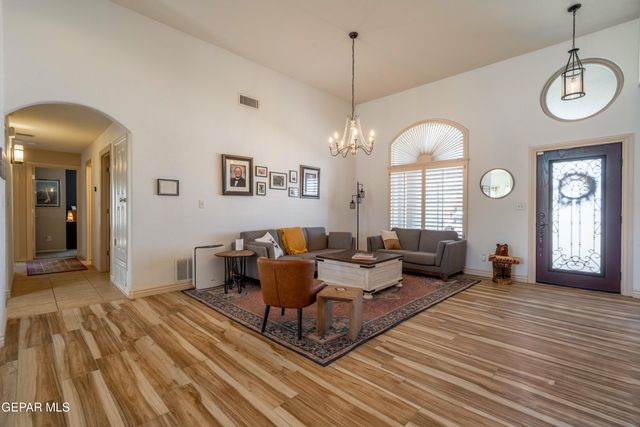 12676 Tierra Alzada Drive, El Paso, TX 79938