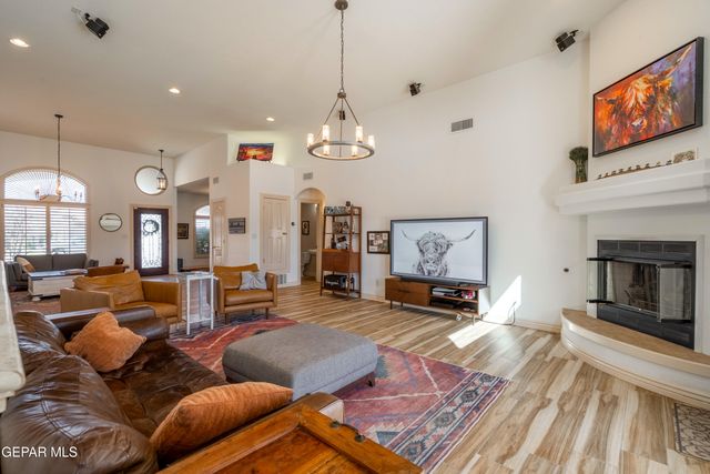 12676 Tierra Alzada Drive, El Paso, TX 79938