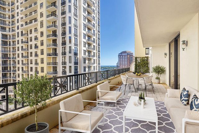 801 S OLIVE Avenue 1111, West Palm Beach, FL 33401