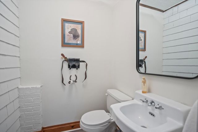 825 Legare Road SW, Aiken, SC 29803