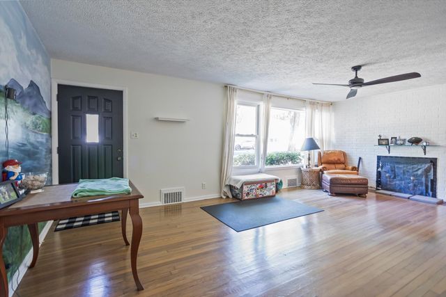 825 Legare Road SW, Aiken, SC 29803