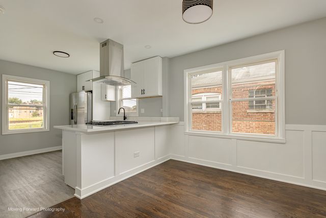 115 E 140th Court, Riverdale, IL 60827