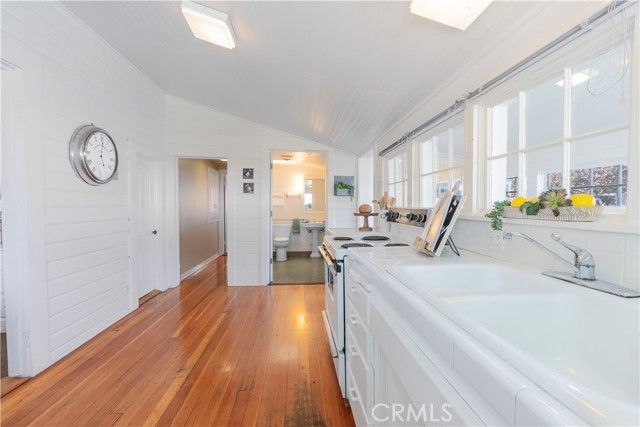 1545 Park Street, Paso Robles, CA 93446