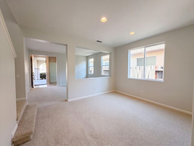 5124 Bissett Way, Sacramento, CA 95835