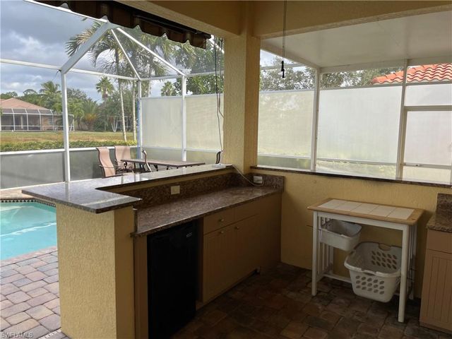 3023 Lake Manatee CT, Cape Coral, FL 33909