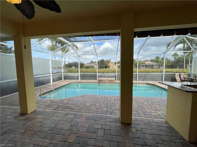 3023 Lake Manatee CT, Cape Coral, FL 33909